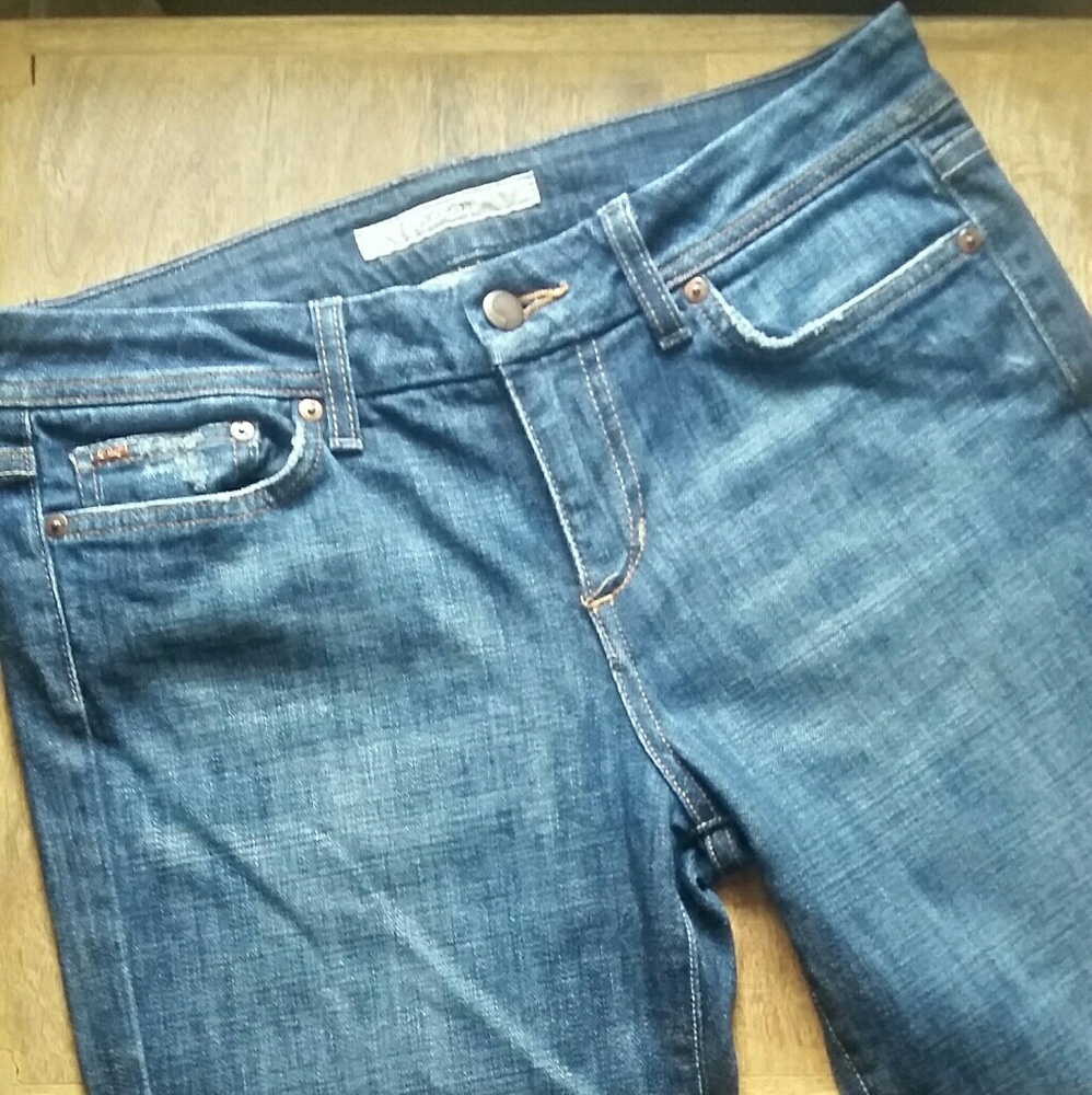 NWOT Joe's Jeans "The Muse" Boot cut Jeans
